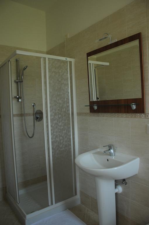 B&B La Coccarda Castell'Alfero Номер фото