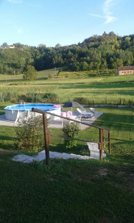 B&B La Coccarda Castell'Alfero Экстерьер фото